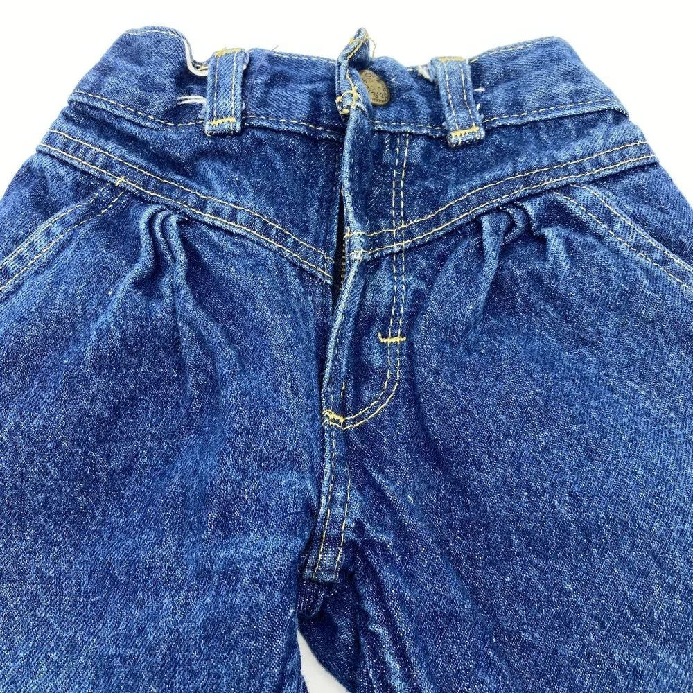 Vintage OshKosh B'Gosh girls denim jeans size 2T‎ cotton low yolk front